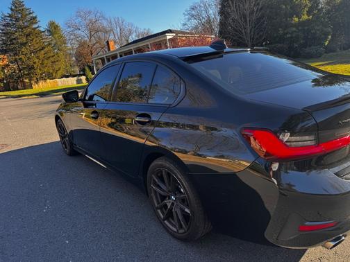 2021 BMW 330 i xDrive