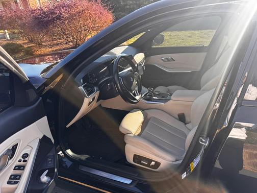 2021 BMW 330 i xDrive