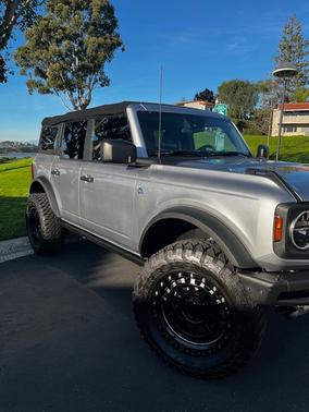 2022 Ford Bronco Black Diamond