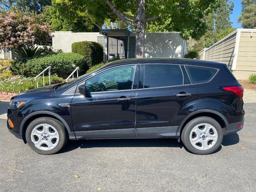 Black 2019 Ford Escape S