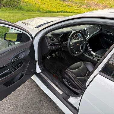 White 2016 Chevrolet SS Base