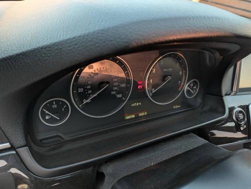 White 2016 BMW 528 i