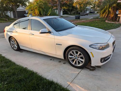 White 2016 BMW 528 i