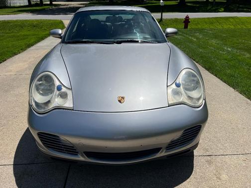 2004 Porsche 911 Carrera