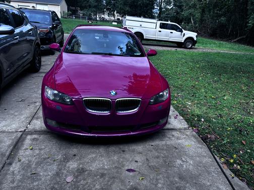 Red 2009 BMW 335 i