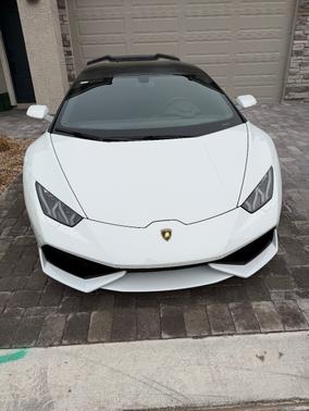White 2015 Lamborghini Huracan LP610-4