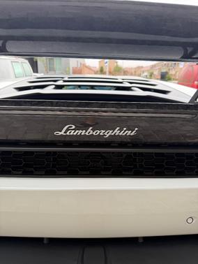 White 2015 Lamborghini Huracan LP610-4