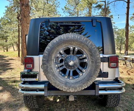 Silver 2008 Jeep Wrangler Unlimited Sahara
