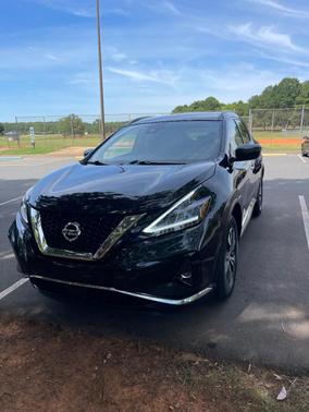 Black 2021 Nissan Murano SV