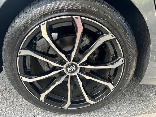 Gray 2019 Volkswagen Jetta 1.4T R-Line