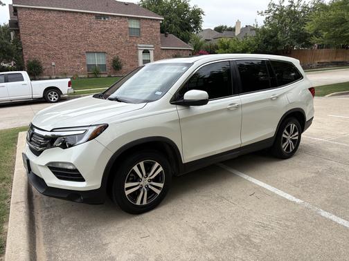 White 2016 Honda Pilot EX-L