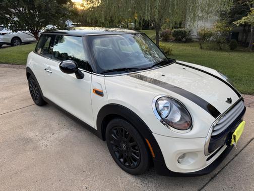 2015 MINI Hardtop Cooper