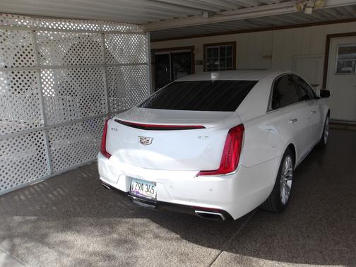 White 2019 Cadillac XTS Luxury