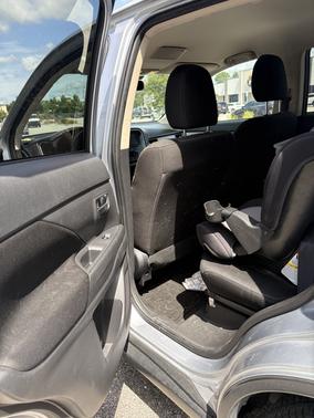 Gray 2017 Mitsubishi Outlander SE