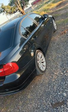 Black 2011 BMW 328 i