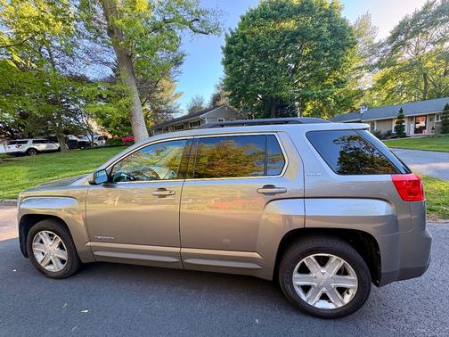 Gray 2012 GMC Terrain SLE-2