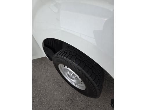 2014 Nissan NV Cargo NV1500 S V6