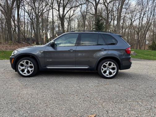 Gray 2013 BMW X5 xDrive35i Sport Activity