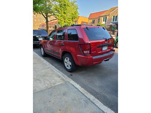 2005 Jeep Grand Cherokee Laredo