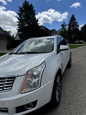 2014 Cadillac SRX Performance Collection