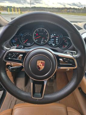 2016 Porsche Cayenne Cayenne Turbo S