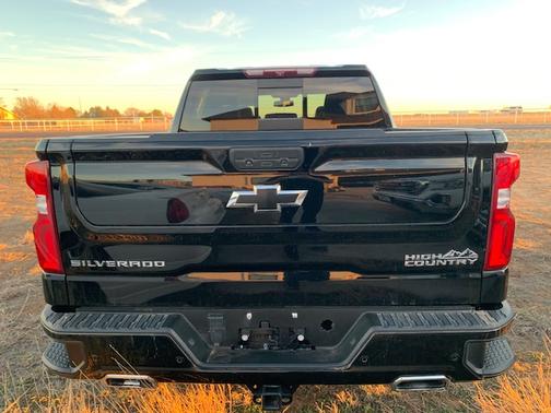2022 Chevrolet Silverado 1500 Limited High Country