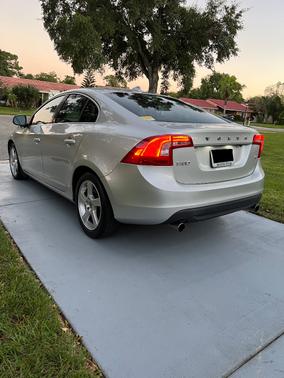 Silver 2012 Volvo S60 T5