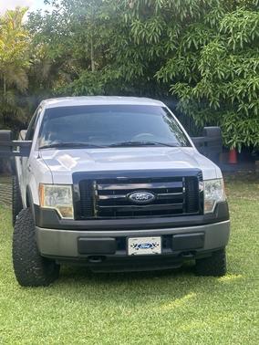 White 2010 Ford F-150 XL