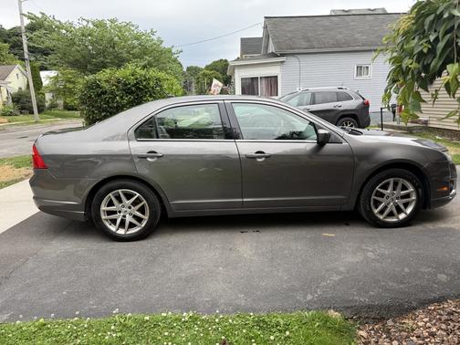 2012 Ford Fusion SEL