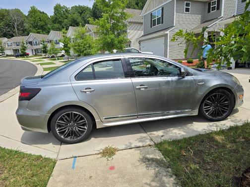 Silver 2012 Suzuki Kizashi Sport GTS