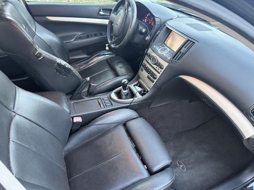 Black 2008 INFINITI G35 Sport
