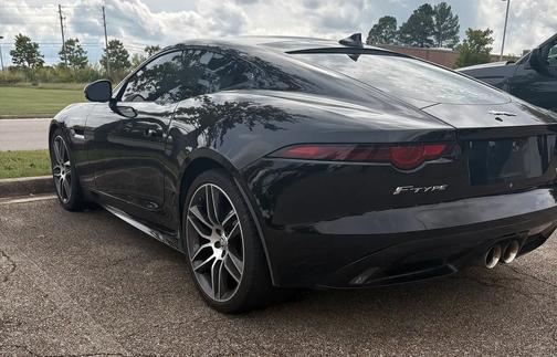 2018 Jaguar F-TYPE R-Dynamic