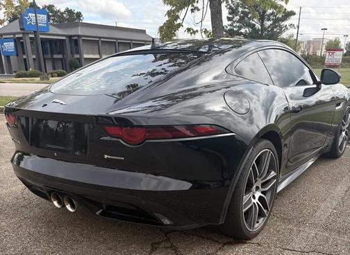 2018 Jaguar F-TYPE R-Dynamic
