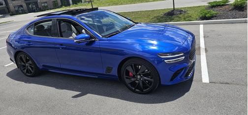 2023 Genesis G70 3.3T