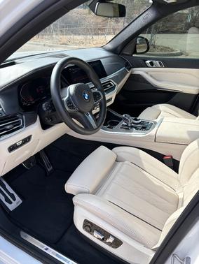 White 2019 BMW X5 xDrive50i
