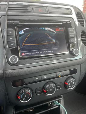 Gold 2015 Volkswagen Tiguan 4MOTION Auto S