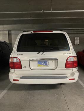 2002 Lexus LX 470 Base