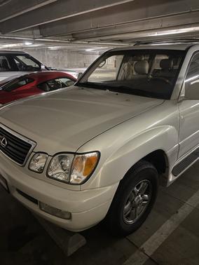 2002 Lexus LX 470 Base