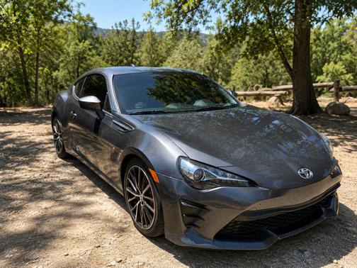 Gray 2020 Toyota 86 Base