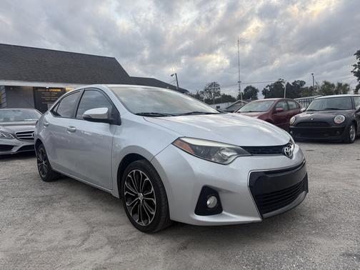2016 Toyota Corolla S w/Special Edition Pkg
