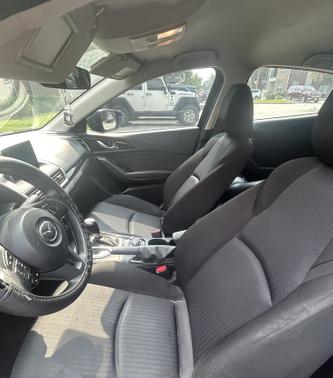 2015 Mazda Mazda3 i Sport