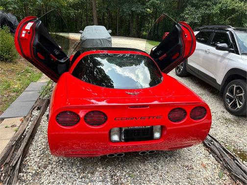 Red 2002 Chevrolet Corvette Base