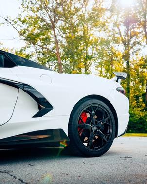 White 2022 Chevrolet Corvette Stingray w/3LT