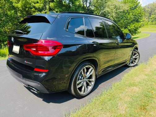 2019 BMW X3 M40i