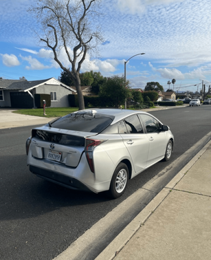 2016 Toyota Prius Four Touring