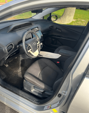 2016 Toyota Prius Four Touring