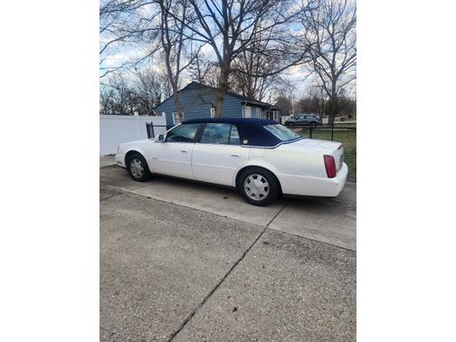 2005 Cadillac DeVille Base