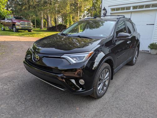 2017 Toyota RAV4 Limited