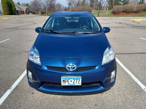2010 Toyota Prius II