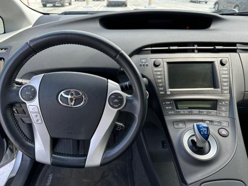 2010 Toyota Prius I